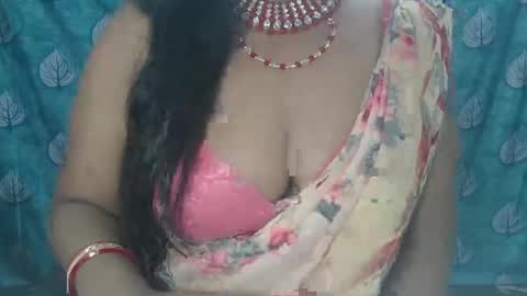 Snapshot of sophia_indian chatting on February 22, 10:40 am Sophia Tamil online show from February 22, 10:40 am