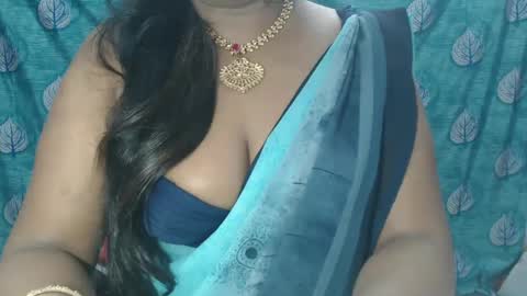 Snapshot of sophia_indian chatting on March 8, 7:09 pm Sophia Tamil online show from March 8, 7:09 pm