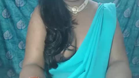 Snapshot of sophia_indian chatting on October 14, 8:06 am Sophia Tamil online show from October 14, 8:06 am