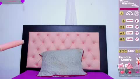 Sofia  online show from February 11, 12:25 pm