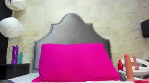 Sophia  online show from April 10, 7:29 pm