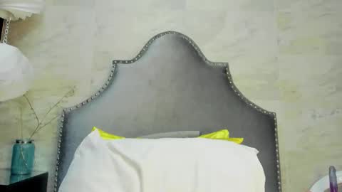 Sophia  online show from April 7, 7:49 pm