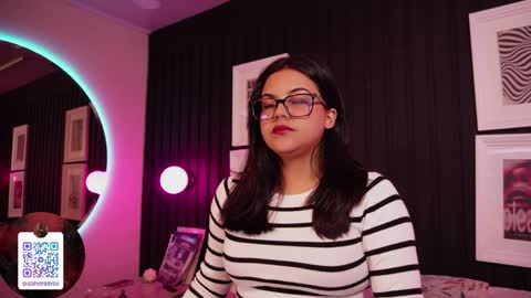 Sofi online show from April 9, 10:43 am