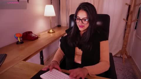 Sofi online show from November 16, 11:56 am