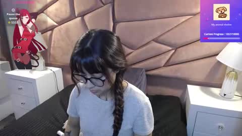 Snapshot of sophiaa_7 chatting on September 15, 11:55 am Sophi online show from September 15, 11:55 am