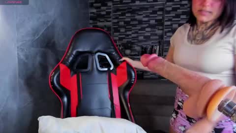 Sophia online show from April 15, 6:22 pm