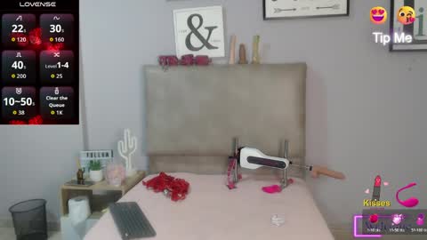 Sophia Bedford online show from April 24, 3:14 pm