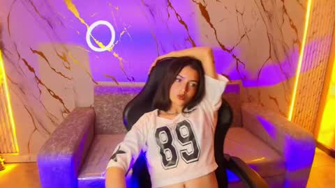 sophiadoll_tf online show from September 18, 8:46 pm