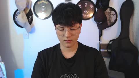 sophie_ross1 online show from April 23, 12:40 am