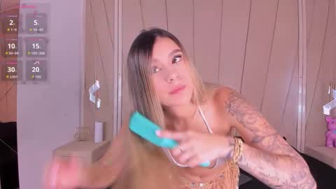 Sophie online show from November 28, 11:39 am