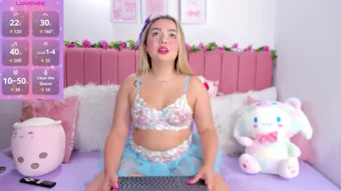 sophiee rosee online show from October 19, 6:12 pm