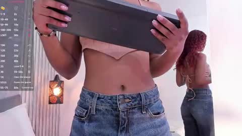 Snapshot of sophiee_velvet chatting on February 26, 11:32 am online show from February 26, 11:32 am