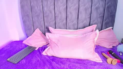         online show from March 19, 5:07 pm