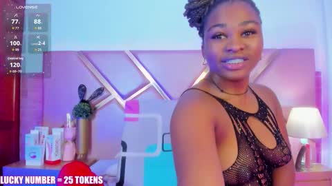 Sophie online show from March 20, 2:33 pm