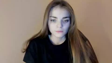 Sophie and my bestie Mandy    online show from November 14, 8:11 pm