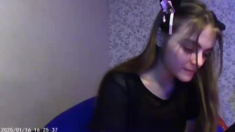 Sophie and my bestie Mandy    online show from January 15, 6:08 pm