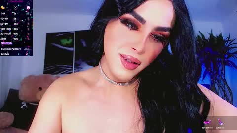 Snapshot of sophiieesweet chatting on October 6, 9:49 am Sophie Sweet online show from October 6, 9:49 am