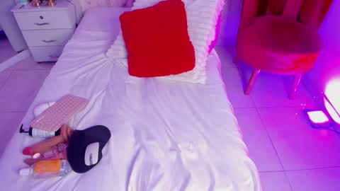 Sophie Wilson online show from February 19, 3:49 am