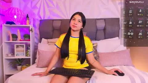 Sophy  online show from May 15, 3:48 am