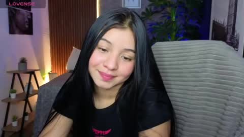 Sophy  online show from April 13, 9:30 pm