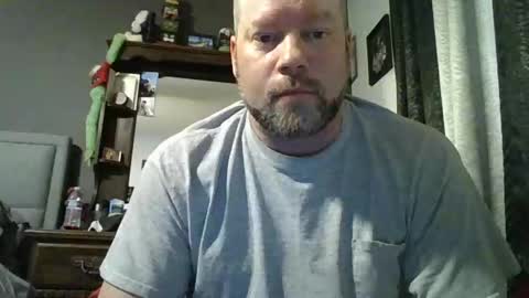 Snapshot of soro00421 chatting on February 24, 9:52 pm soro00421 online show from February 24, 9:52 pm