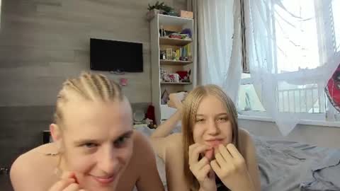 sosaguillypleasure online show from June 18, 10:53 am