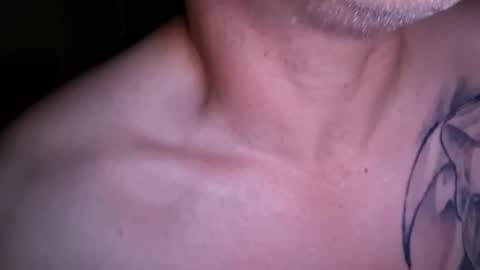 Snapshot of southboy2410 chatting on October 31, 6:19 pm southboy2410 online show from October 31, 6:19 pm