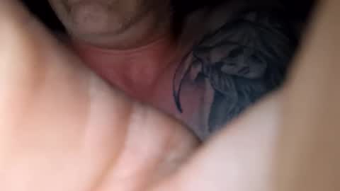 Snapshot of southboy2410 chatting on October 12, 5:33 am southboy2410 online show from October 12, 5:33 am