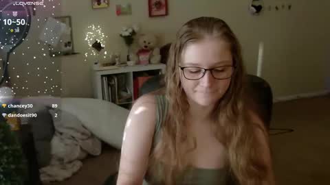 Bunnydathug online show from October 10, 1:06 pm