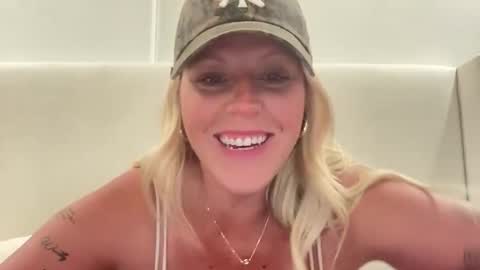 South Sin online show from May 7, 2:51 am