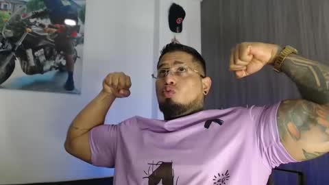 soy_apolo online show from February 19, 1:54 pm