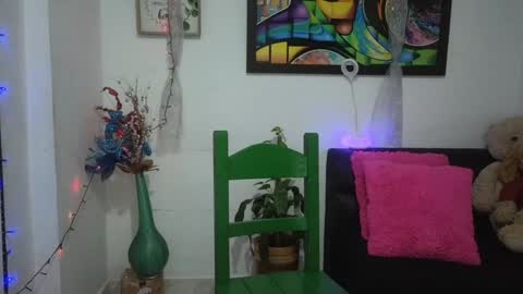 soy_isabel online show from December 24, 11:00 pm