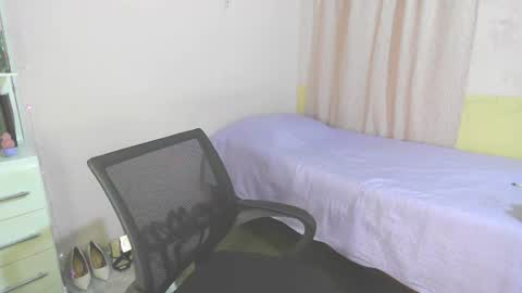 Miauhg online show from June 23, 2:41 am