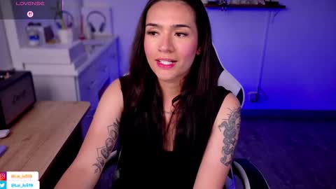 Snapshot of soyabby_ chatting on September 22, 10:14 pm Luisa online show from September 22, 10:14 pm
