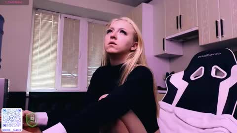 space danger online show from October 17, 9:35 am