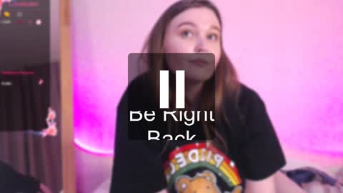 space_frog_ online show from January 10, 6:17 pm