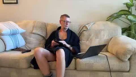 spaceman_fun online show from January 10, 11:59 am