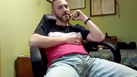 Snapshot of spanishharddick chatting on February 10, 5:41 pm Manu online show from February 10, 5:41 pm