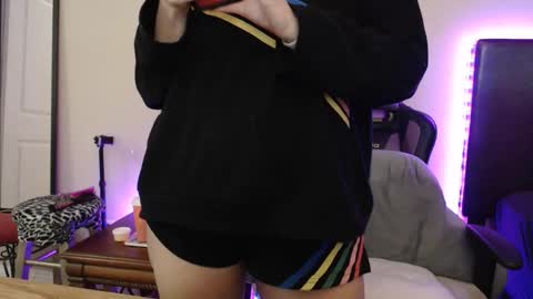 Tip 1 token  Follow me on instagram  Sparkle pinuppp online show from April 2, 9:49 am