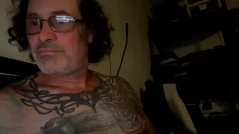 specter1972 online show from April 14, 1:53 am