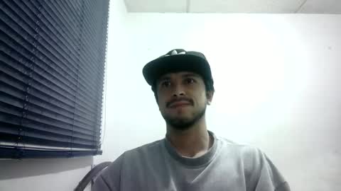 Snapshot of sperm_donor94 chatting on October 8, 2:51 am sperm_donor94 online show from October 8, 2:51 am