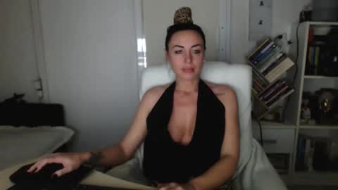 Carla online show from October 29, 7:03 pm