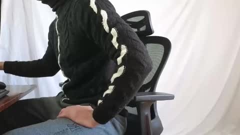 Marco. When Im offline you can view premium content in bio online show from November 30, 8:54 am