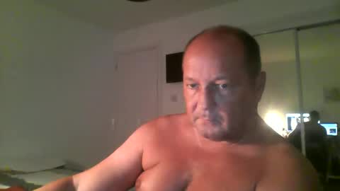 spidey1051a online show from December 1, 12:14 pm