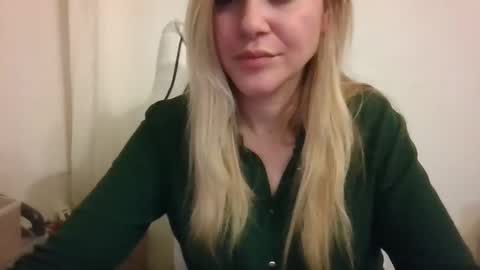 Snapshot of spiritual____ chatting on December 1, 9:17 pm FREE ONLY FANSy online show from December 1, 9:17 pm