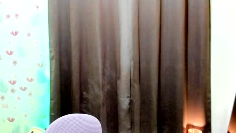 Kimmy online show from February 17, 9:41 am