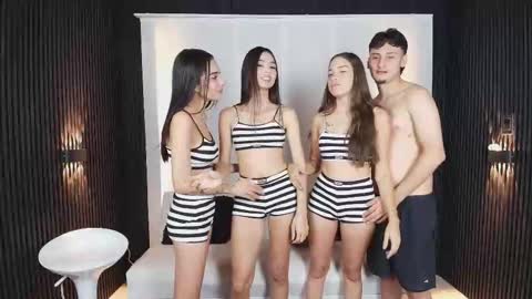 spoiledprincess_ online show from February 21, 1:58 pm