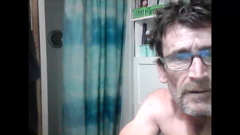 spraytecrick211 online show from December 11, 11:30 am