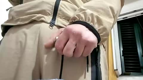 sprullo503609 online show from October 13, 12:01 am