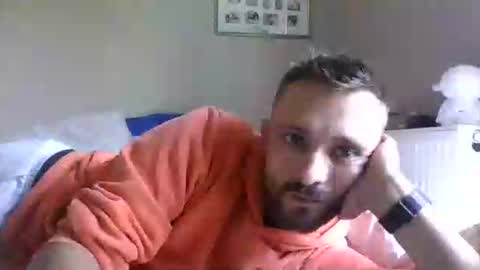 Snapshot of spyco82 chatting on September 19, 7:23 am spyco82 online show from September 19, 7:23 am